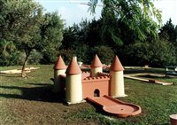 mini golf béton château