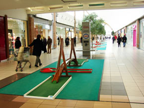 location de mini golf dans un centre commercial